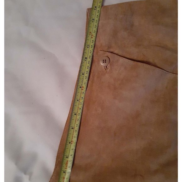 EUC, Danier Tan suede wrap-front skirt - Picture 3 of 6